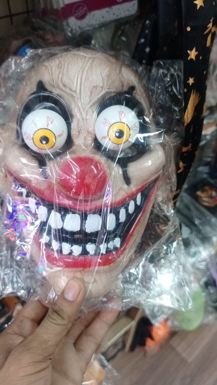 HA189 - Popping Eye Ghost Mask